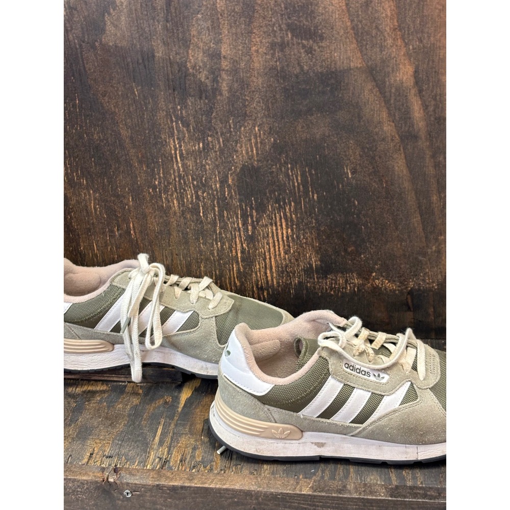 Adidas Treziod Mens Size 6 Olive Green White Suede Lifestyle Sneakers GY0045
